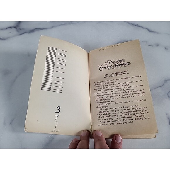 Design For Desire By Anna Hudson Paperback - Picture 2 of 10